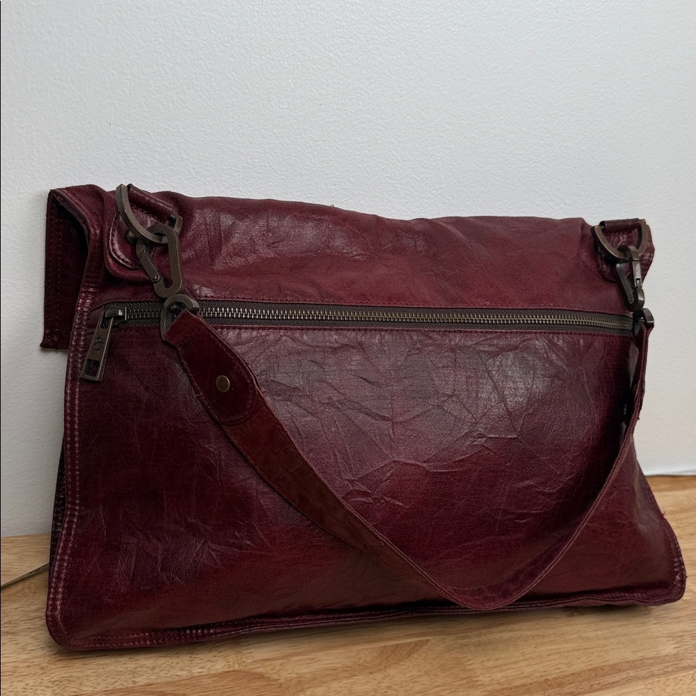 NWOT | Rare | Matt and Nat | Shoulder [handbag] Bag with keychain - Picture 6 of 16